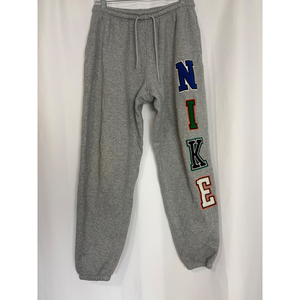 Nike Spellout Chenille Patch Sweatpants Mens Gray Varsity Joggers Fleece Pants